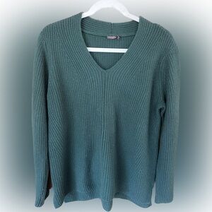 J.McLaughlin Green V-Neck cashmere/wool blend Sweater Womens’ Size Medium